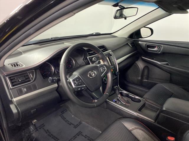 2015 toyota camry se