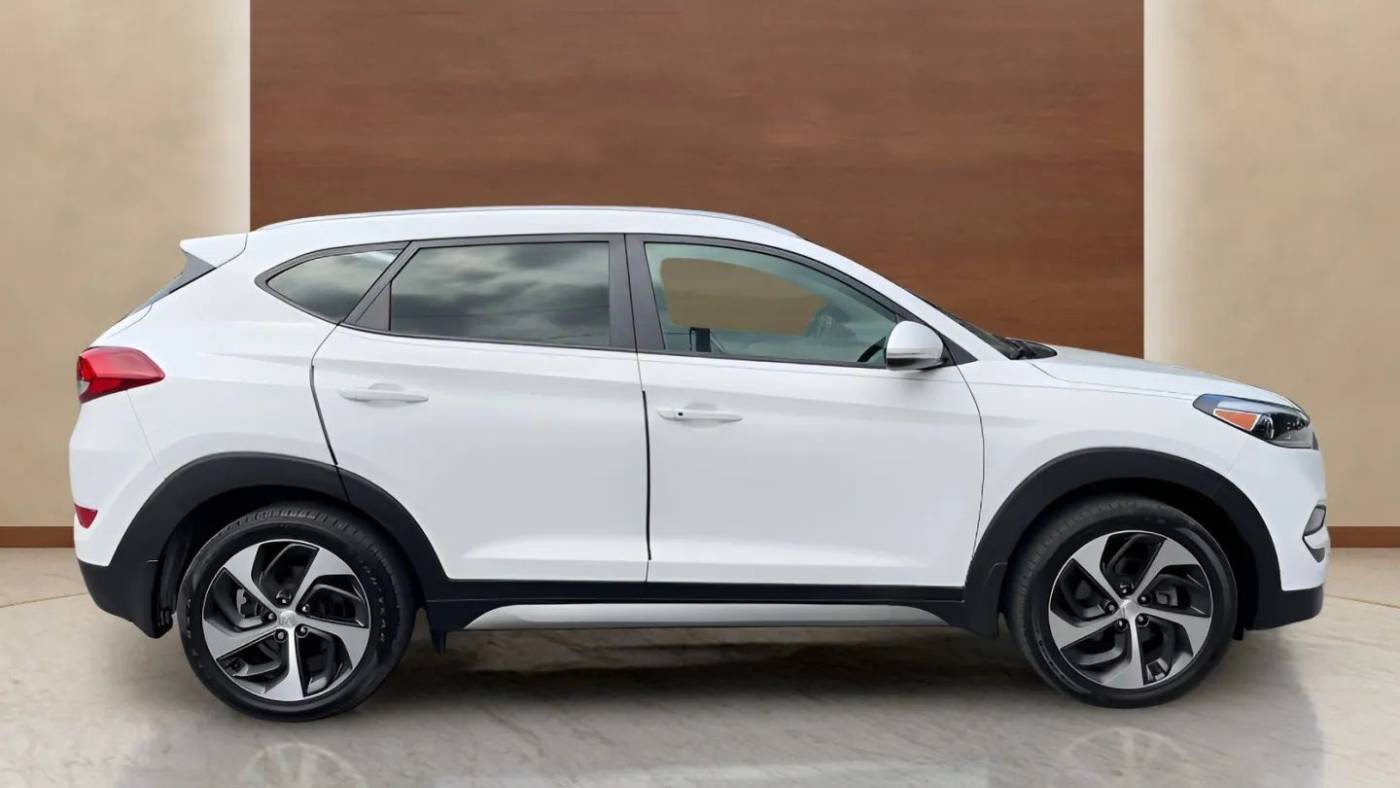 2017 hyundai tucson sport