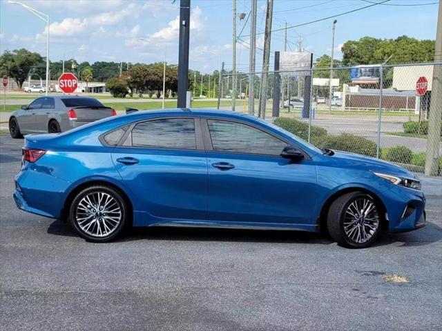 2022 kia forte gt-line
