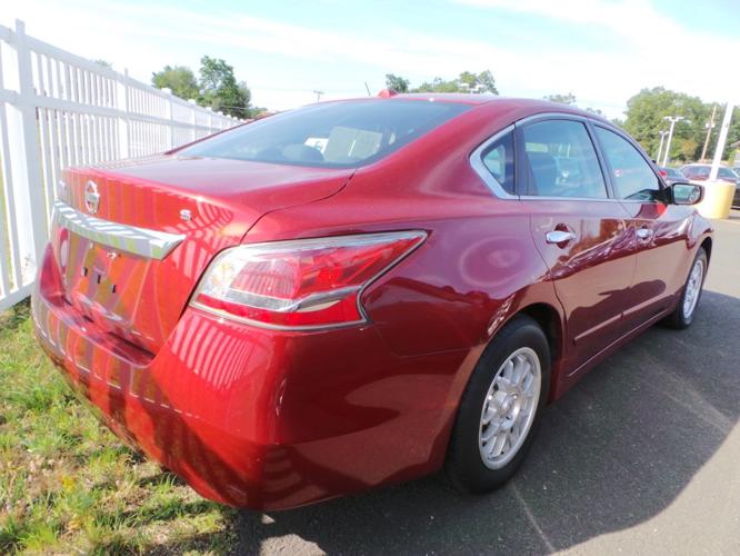 used 2015 nissan altima 2.5 s windsor locks, ct 06096 for sale in bradley international airport, connecticut