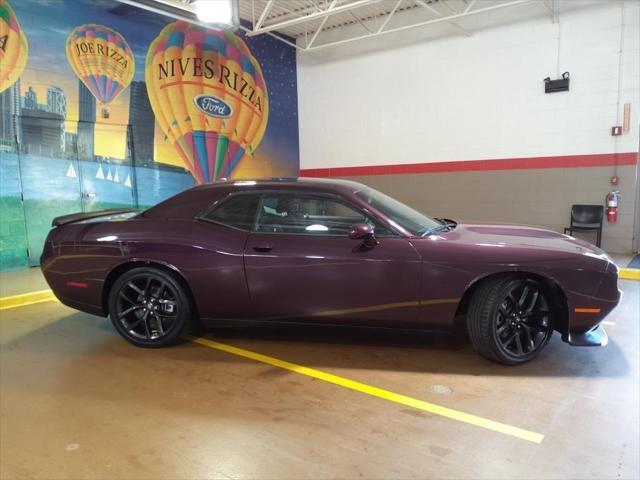 2022 dodge challenger r/t