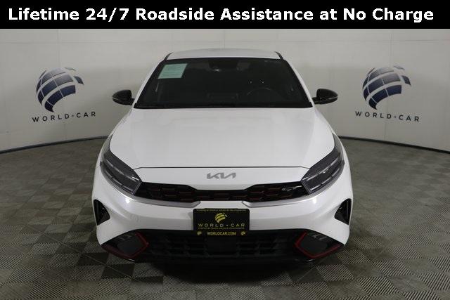 2023 kia forte gt w/ cloth/syntex seats, wireless charger