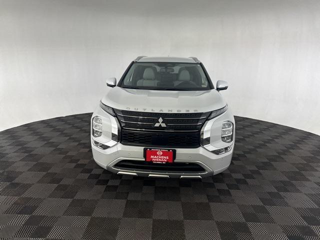 2022 mitsubishi outlander sel