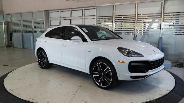 2022 porsche cayenne e-hybrid coupe turbo s