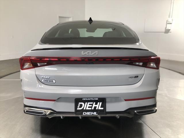 2022 kia k5 gt-line