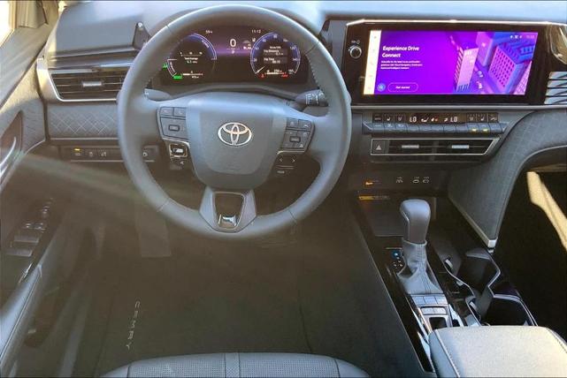 2025 toyota camry xle