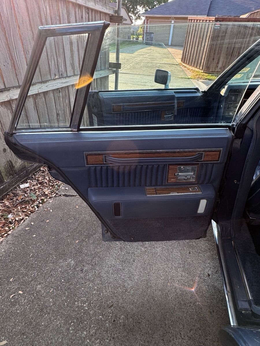 1983 cadillac seville blue