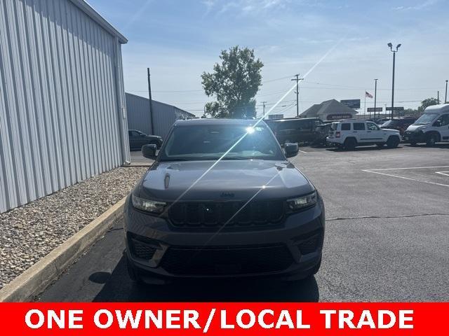2024 jeep grand cherokee laredo