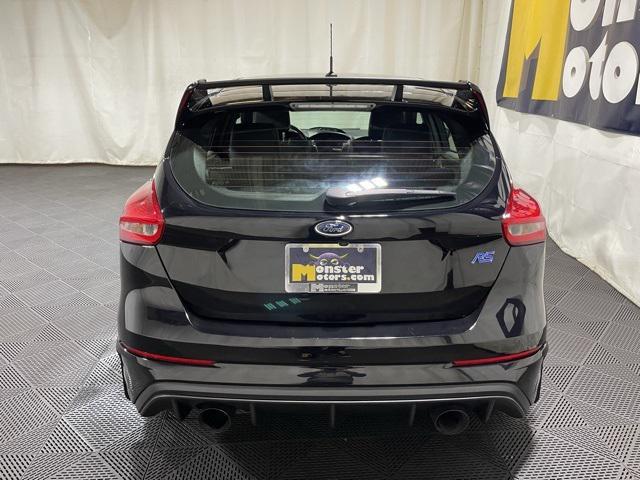 2017 ford focus rs base