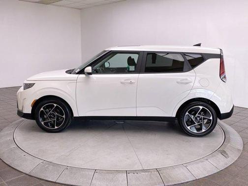 2023 kia soul