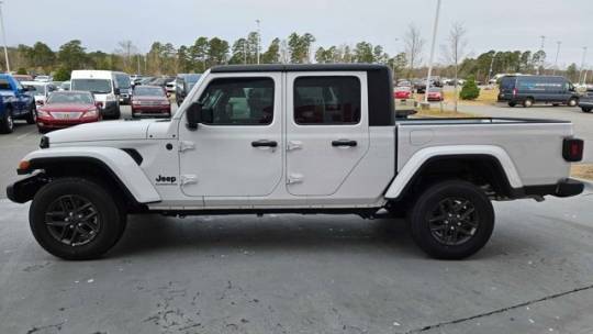 2024 Jeep Gladiator
