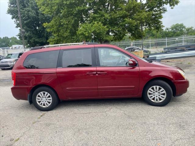 2012 kia sedona lx