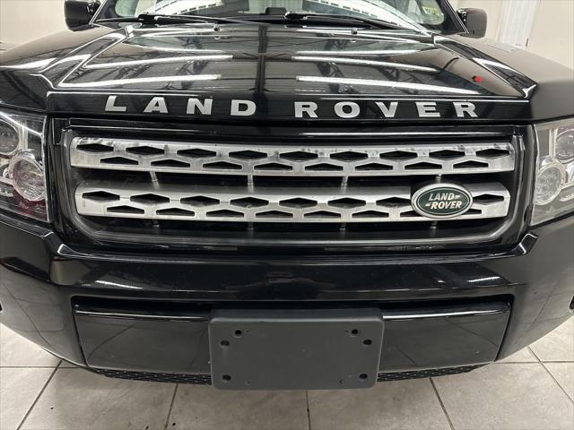 2015 land rover lr2 hse lux sport utility 4d