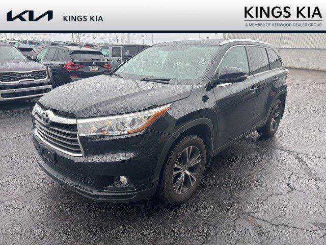 2016 toyota highlander xle
