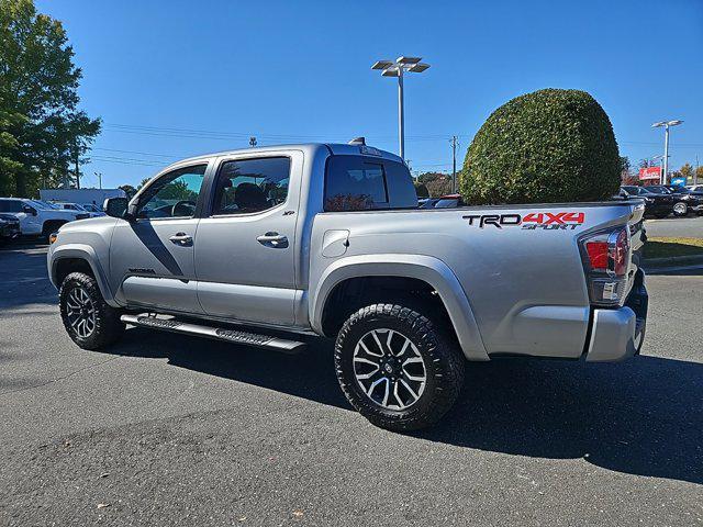 2022 toyota tacoma trd sport