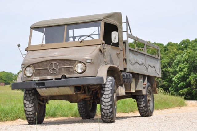 1963 mercedes unimog s 404 olive drab green