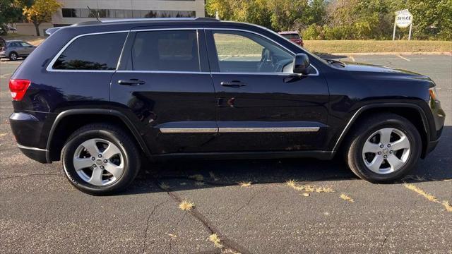 2011 jeep grand cherokee laredo