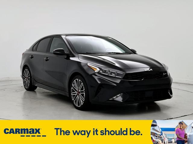 2023 kia forte gt