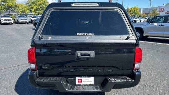 2020 toyota tacoma sr