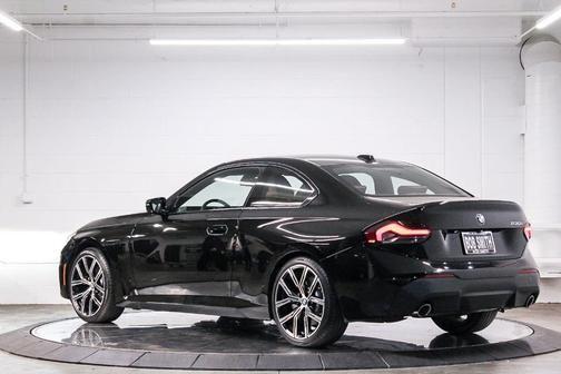 2024 bmw 230