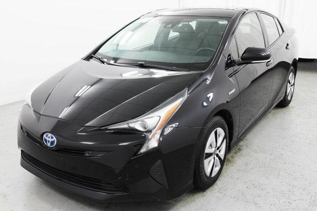 2018 toyota prius three touring