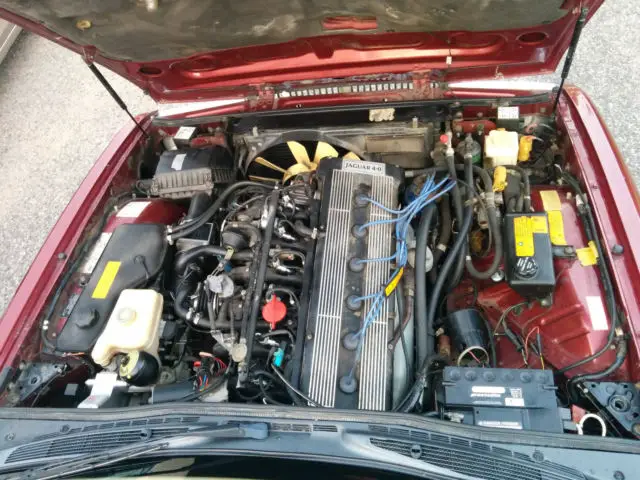 1991 jaguar vanden plas base sedan 4-door 4.0l