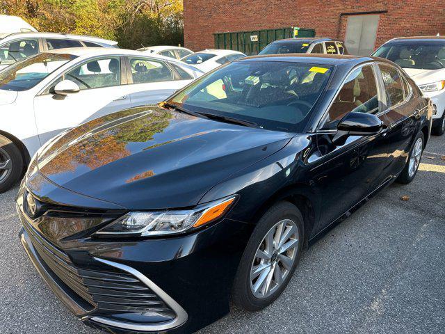 2023 toyota camry le