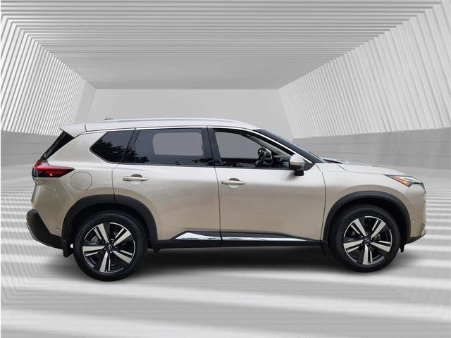 2022 nissan rogue platinum
