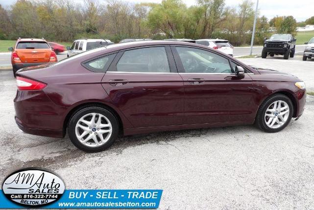 2013 ford fusion se