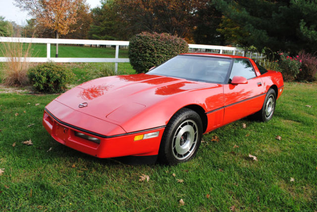 1985 chevrolet corvette/nice!wow!look!rare cloth interior!dont miss!