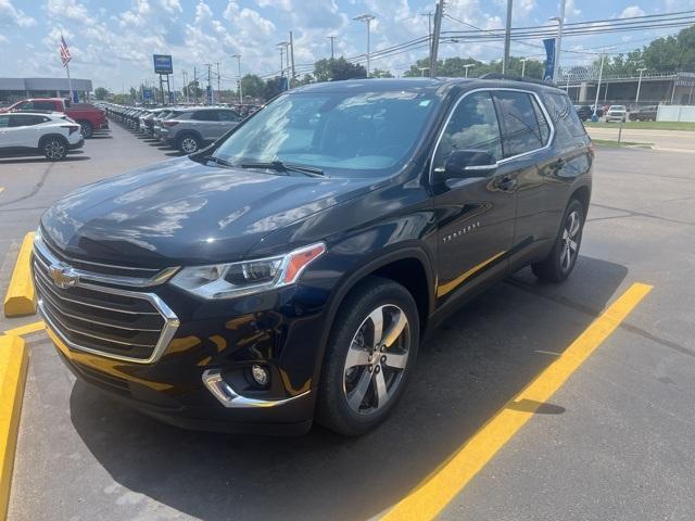 2021 chevrolet traverse lt leather