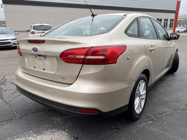 2017 ford focus se