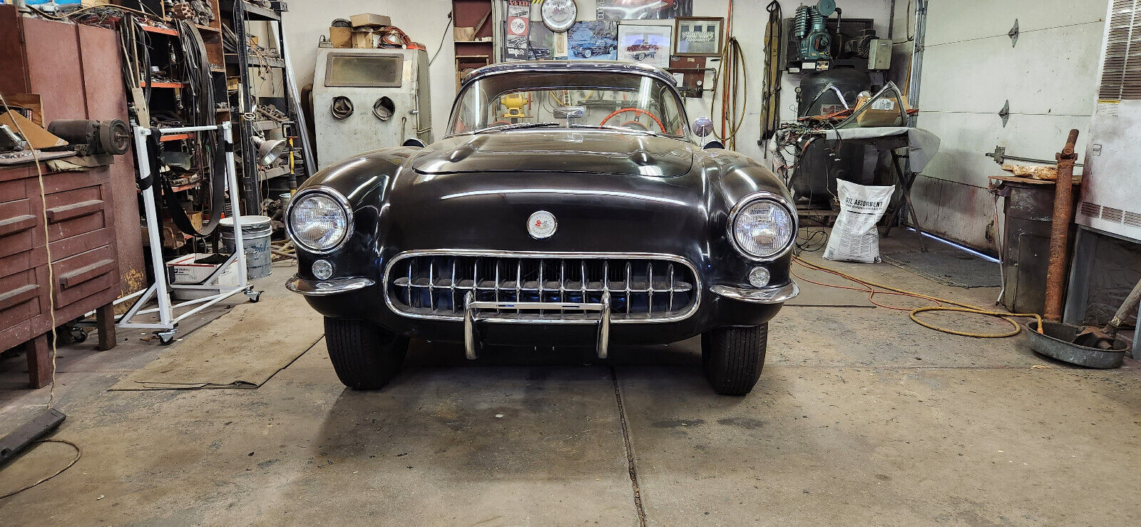 1957 corvette black & silver 270hp 4speed