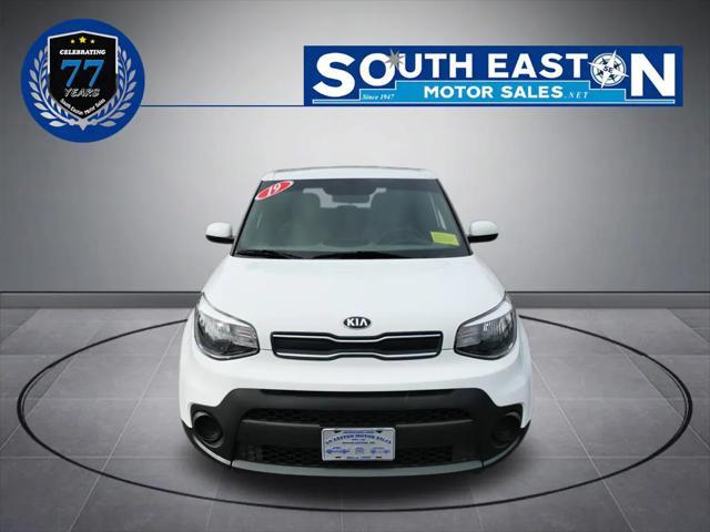 2019 kia soul base