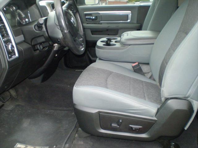 2018 ram 3500 slt regular cab 4x4 8' box