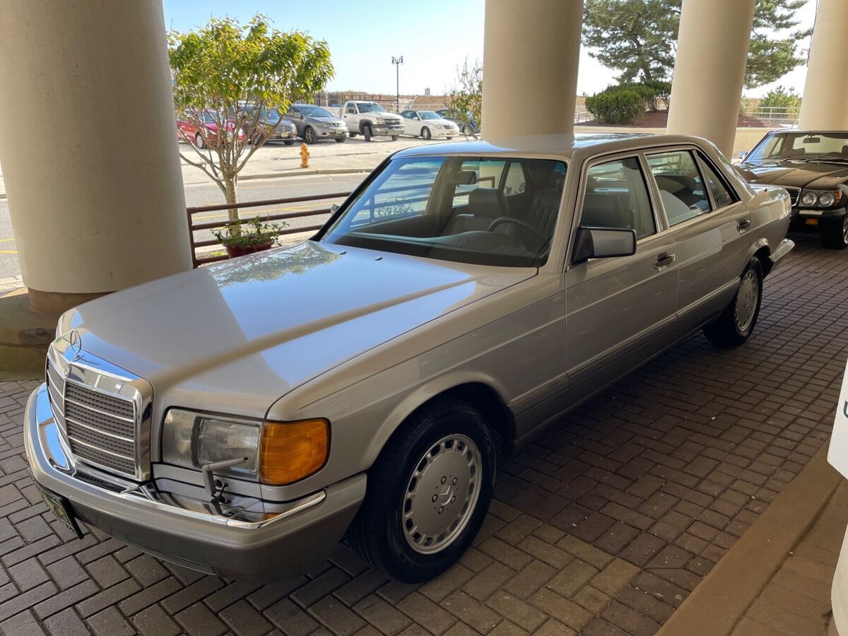 1988 mercedes-benz 420 sel ( no rust at all! ) 1-owner! garage kept showroom