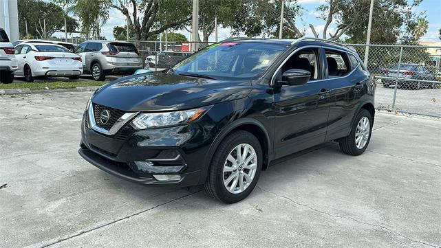 2022 nissan rogue sport sv