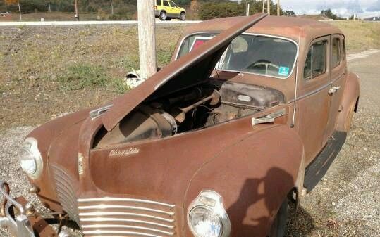 1940 chrysler windsor w/ suicide doors!