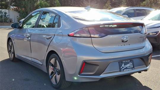 2020 Hyundai se