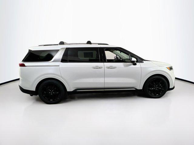 2023 kia carnival sx
