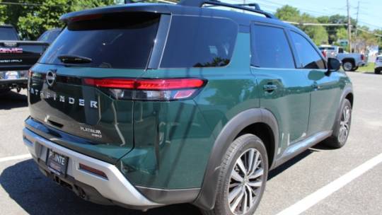 2022 nissan pathfinder platinum