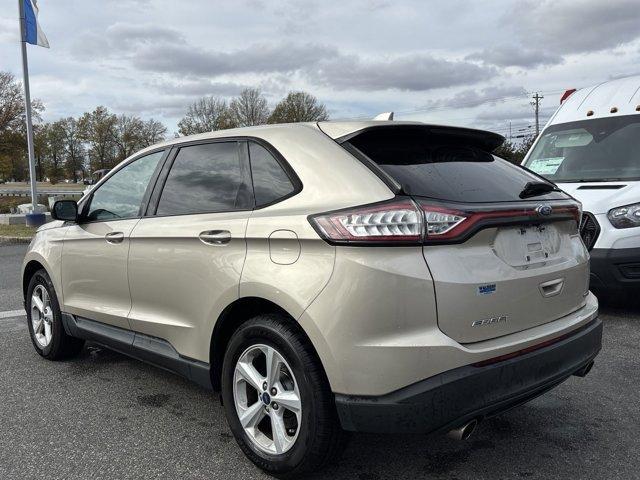 2017 ford edge se