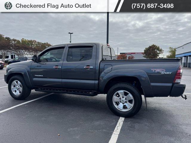 2013 toyota tacoma base