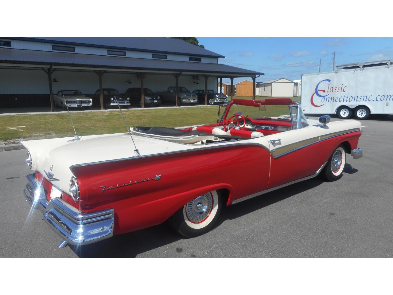 1957 ford fairlane sunliner