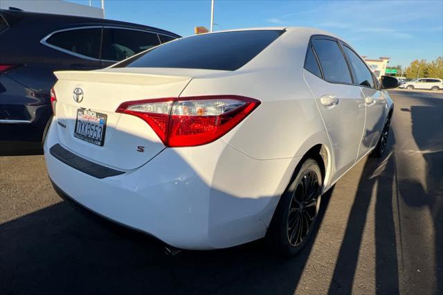 2015 toyota corolla s plus