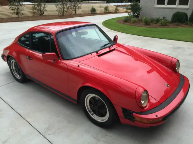 1984 porsche 911 - pristine example - guards red / black
