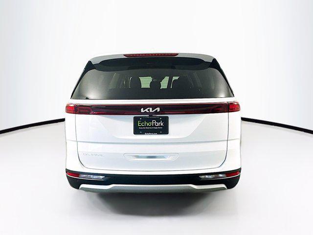 2024 kia carnival lx