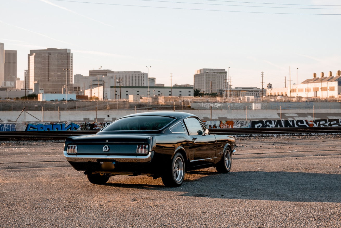 1965 ford mustang fastback 4-speed