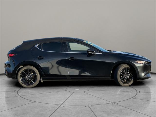 2020 mazda mazda3 fwd w/premium package
