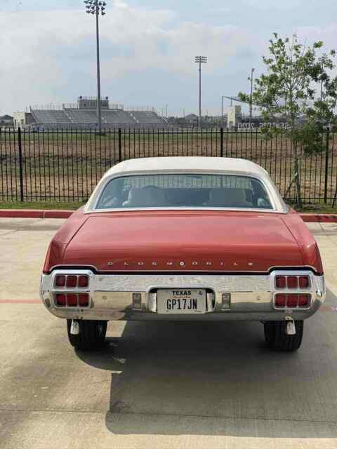 1972 oldsmobile cutlass supreme classic red rwd automatic